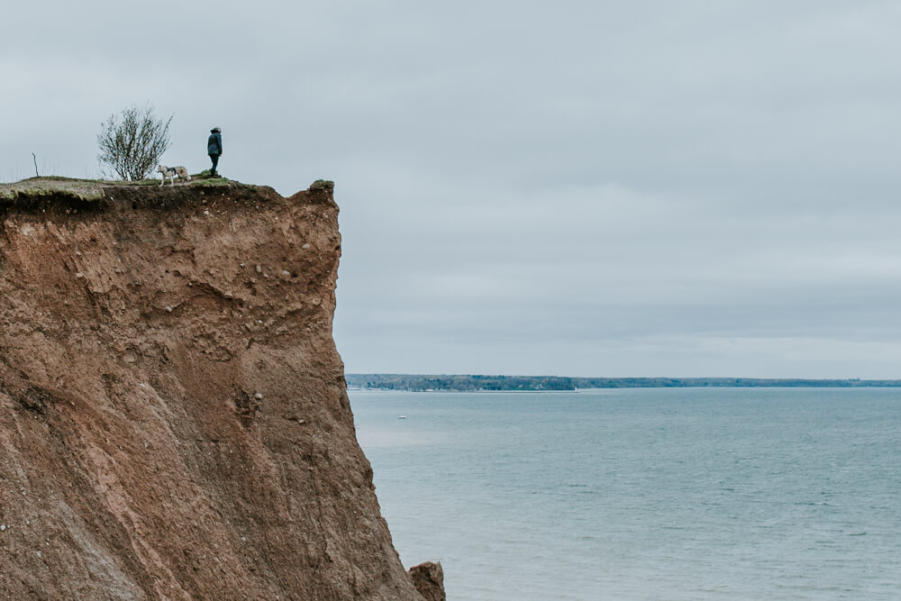 6e - Chimney Bluffs